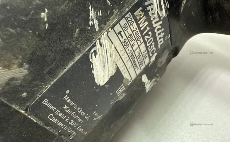 Отбойный молоток makita HM1203C