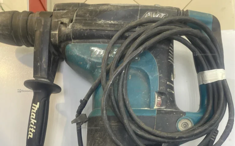 Перфоратор Makita
