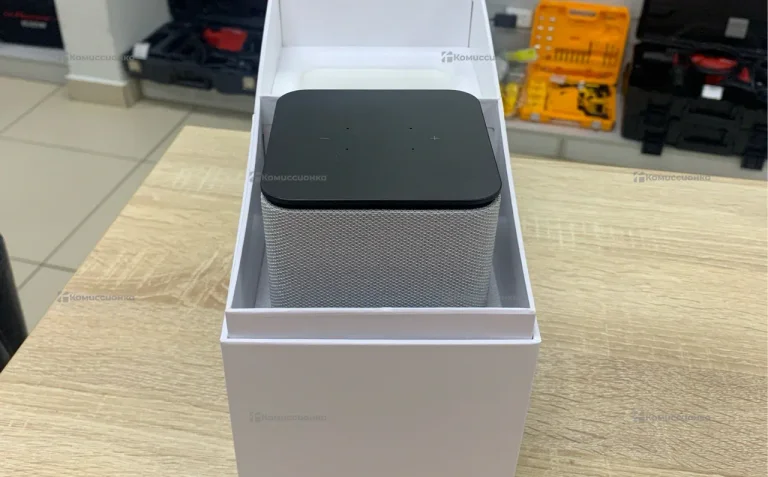 Колонка  Яндекс станция миди