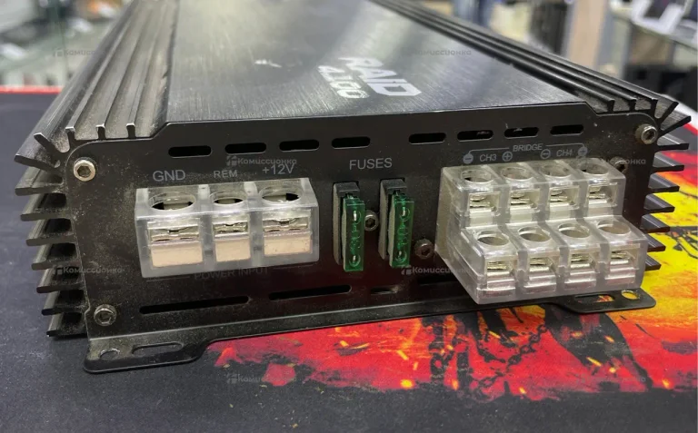 Усилитель   Raid 4.100
