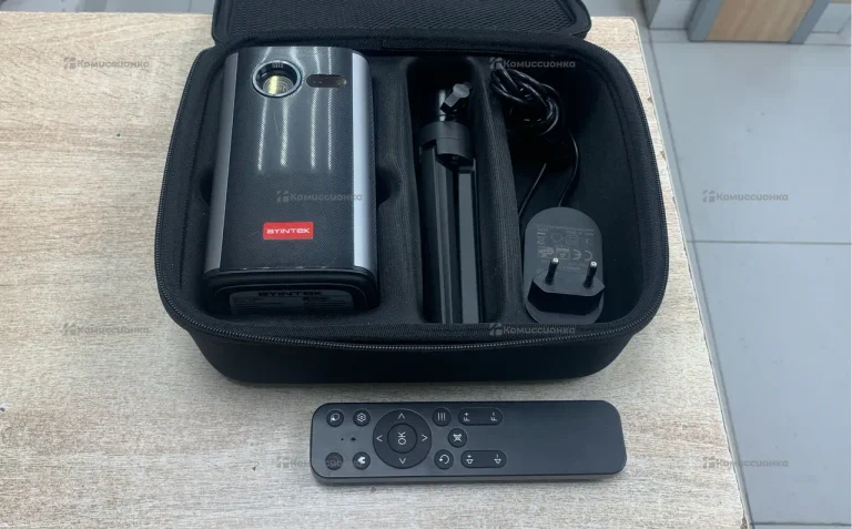 Проектор  Byintek P70