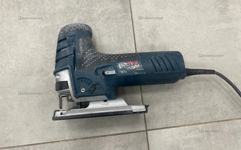 Лобзик Bosch Gst 150 because