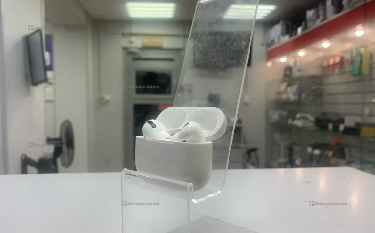 Наушники  Apple airpods pro