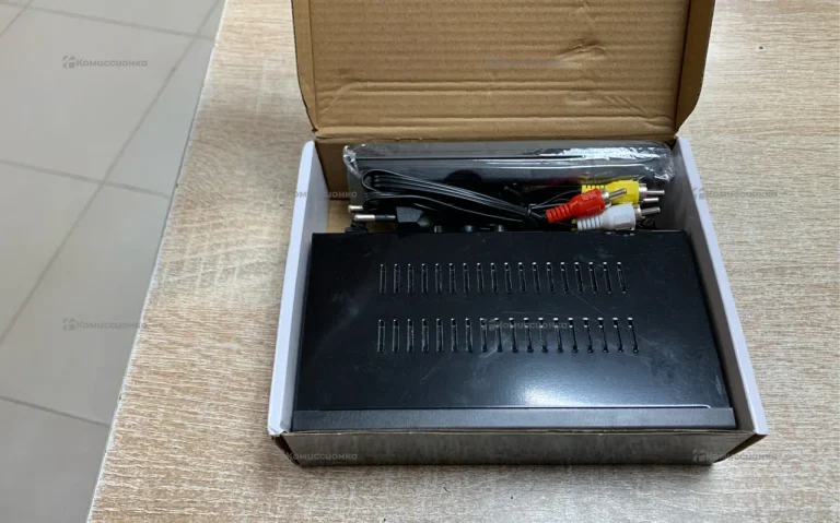 Цифровая приставка YASINDVB