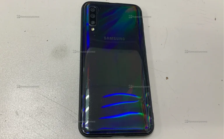 Samsung Galaxy A50 4/64Gb