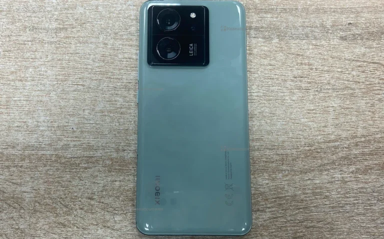 Xiaomi 13 8/256 ГБ