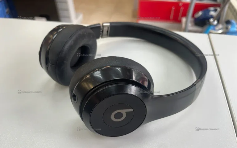 Наушники Beats Solo 4