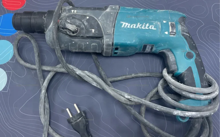 Перфоратор makita HR2470