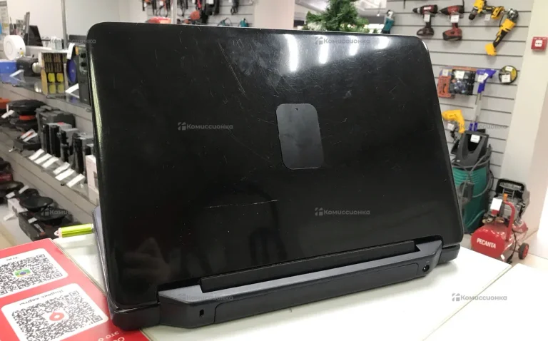 Ноутбук  Dell