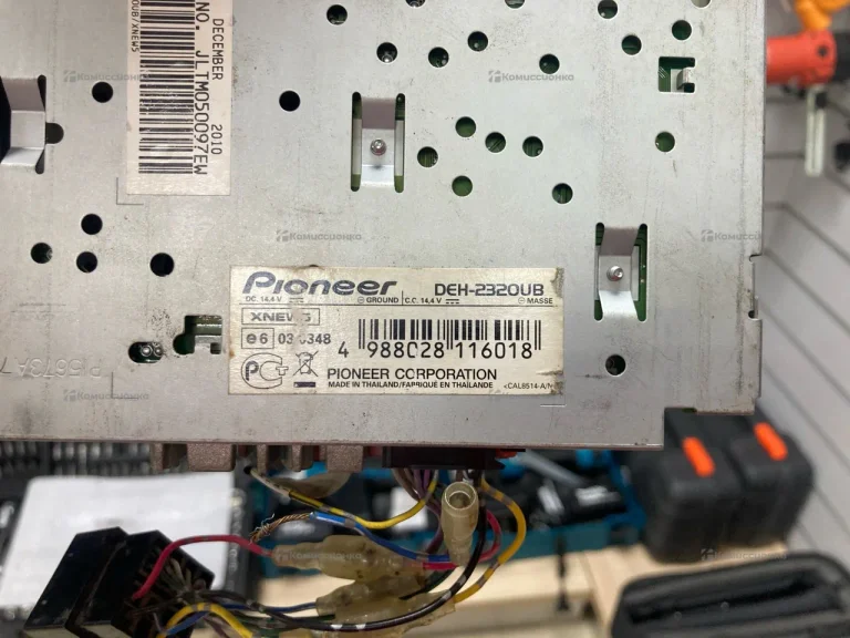 Автомагнитола  pioneer deh-3220ub