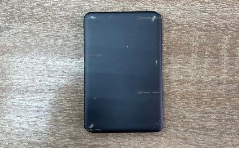 Power Bank с беспроводной зарядкой