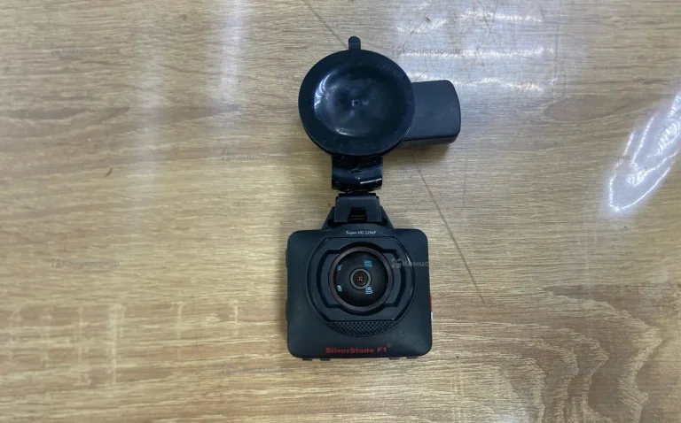 Видеорегистратор Silverstone Hubrid mini pro