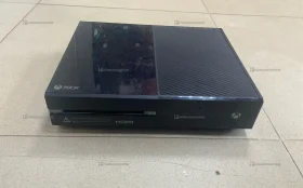 Приставка Xbox One 500gb + диск