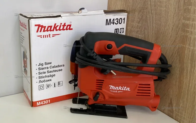 Электролобзик makita M4301