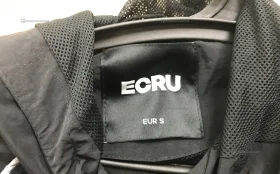 Купить Ветровка EC S б/у , в Саратов Цена:1900рублей