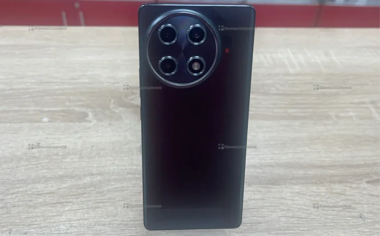Tecno Camon 30S Pro 8/256 ГБ