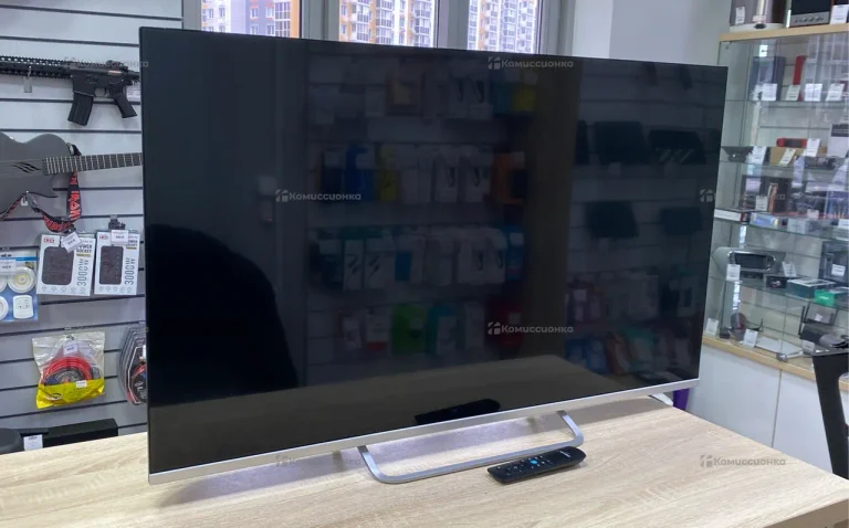 Телевизор Dexp U43H8050E/G