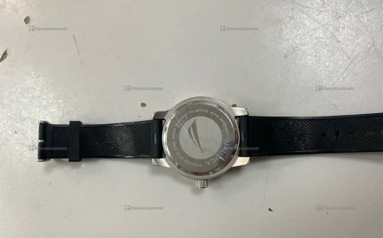 Часы  nautical a15610g