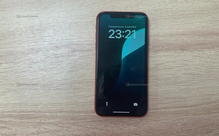 Apple iPhone 11 4/64 ГБ