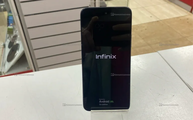 Infinix SMART 10 3/64 ГБ