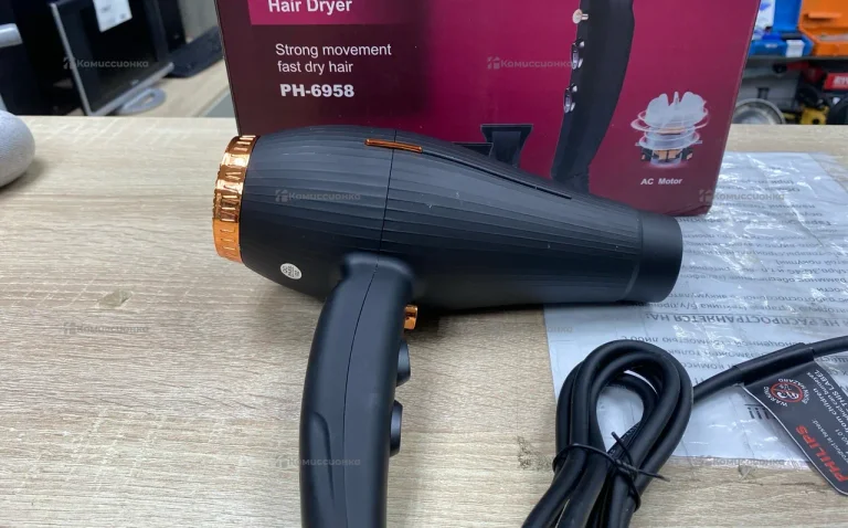 фен Philips PH6958