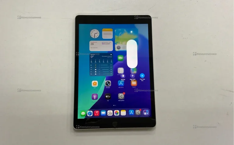 Планшет Apple iPad 2021 64 ГБ Wi-Fi