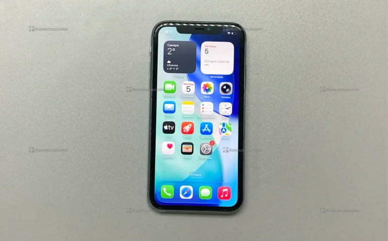 Apple iPhone 11 4/128 ГБ
