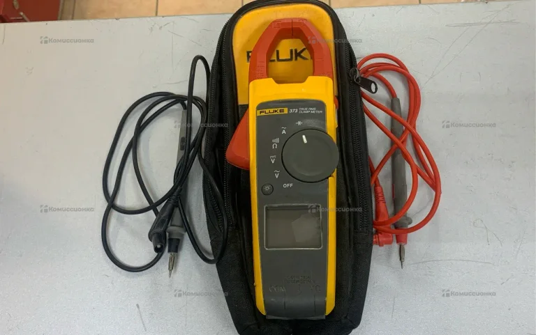 Токоизмерительные клещи Fluke 373
