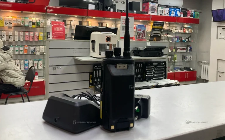 Радиостанция цифровая TYT MD-UV390 DMR