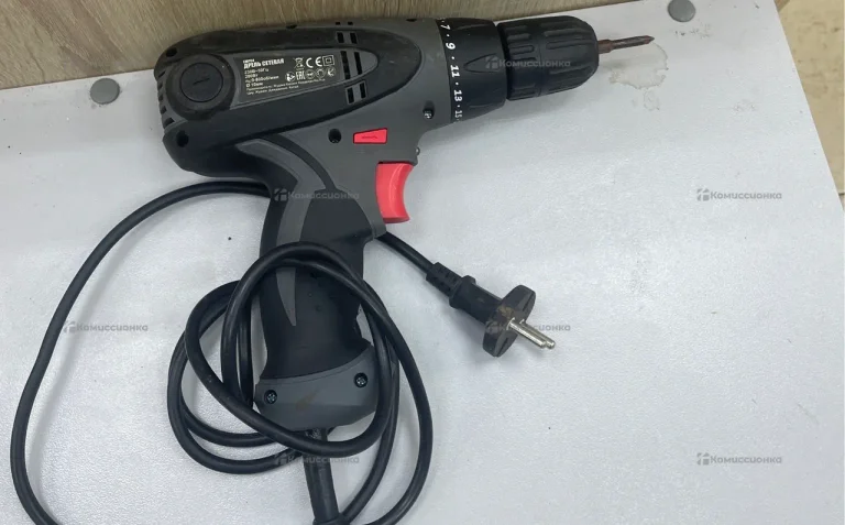 Шуруповерт Megamaster emp04