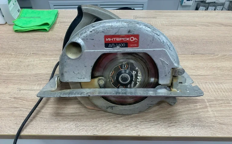 Дисковая пила Интерскол ДП-1600