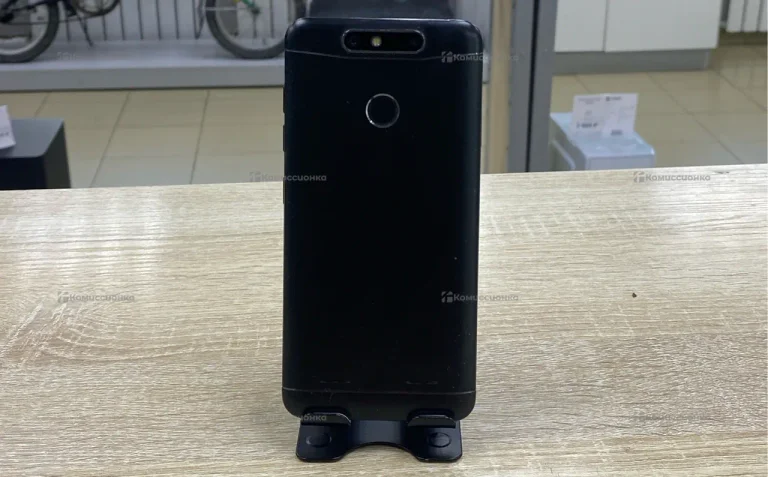 Zte BLADE V8 MINI, 3/32Gb