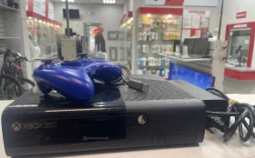 Приставка Xbox 360 E.