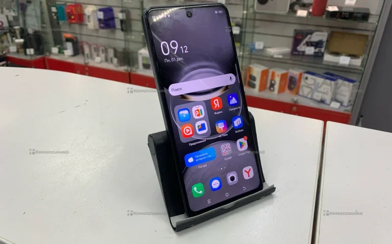 Tecno Spark 30 8/128 ГБ