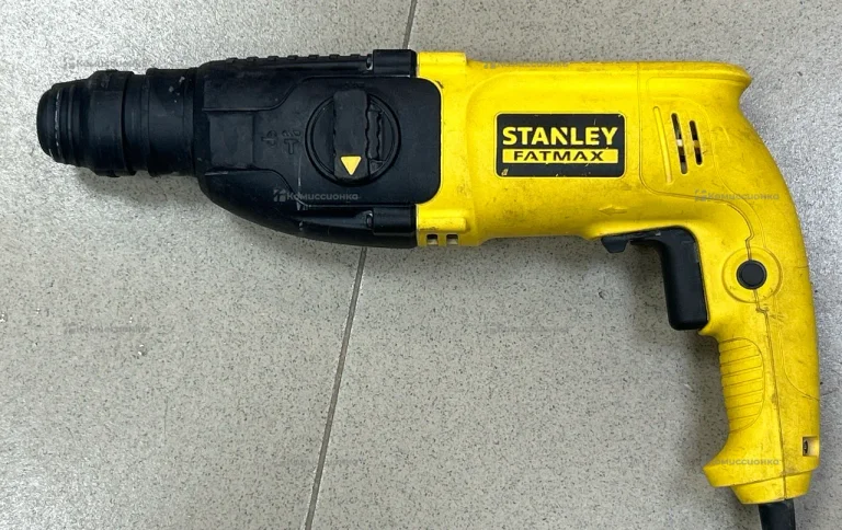 Перфоратор Stanley fmer524