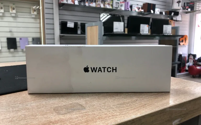 Часы  apple watch se 2
