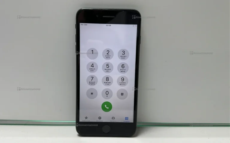 Apple iPhone 8 Plus 3/64 ГБ