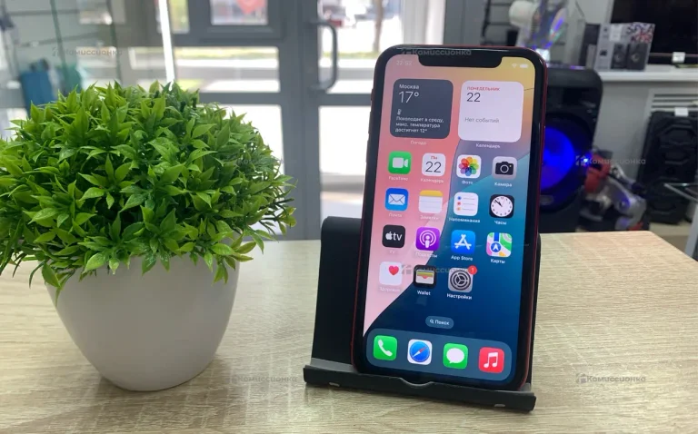 Apple iPhone 11 4/128 ГБ