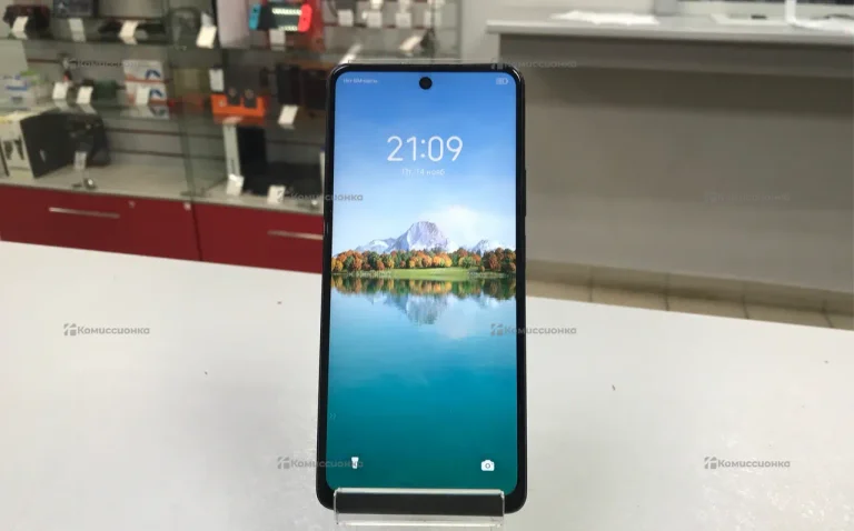 Tecno Spark 20 Pro 12/256 ГБ