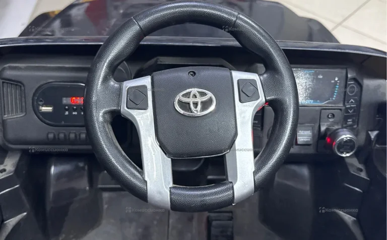Электрическая автомашина Tundra с пультом