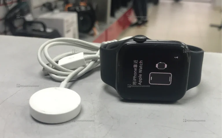 Часы  Appel se 44mm