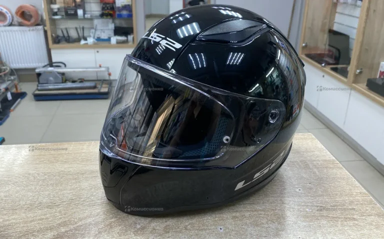 Мотоциклетный шлем LS2 Rapid 2