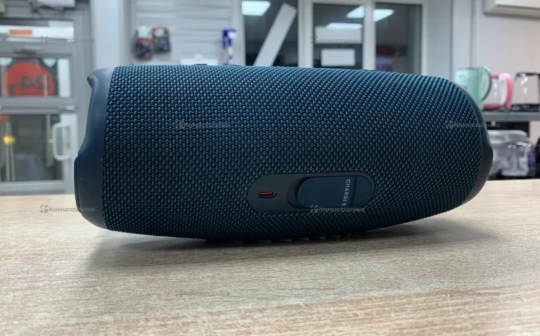 Колонка  JBL charge 5