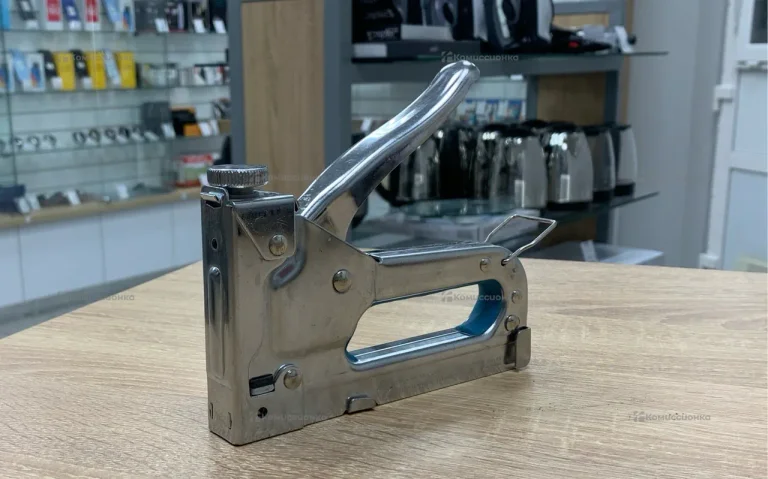 Мебельный Степлер