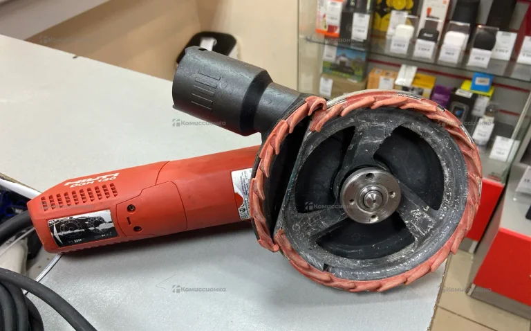 Шлифовальная машина Hilti DGH 130