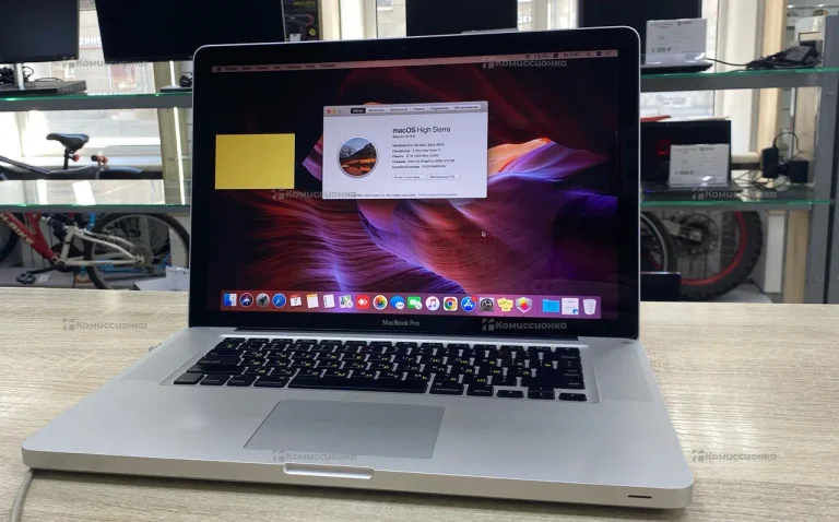 Ноутбук  MacBook Pro 2011