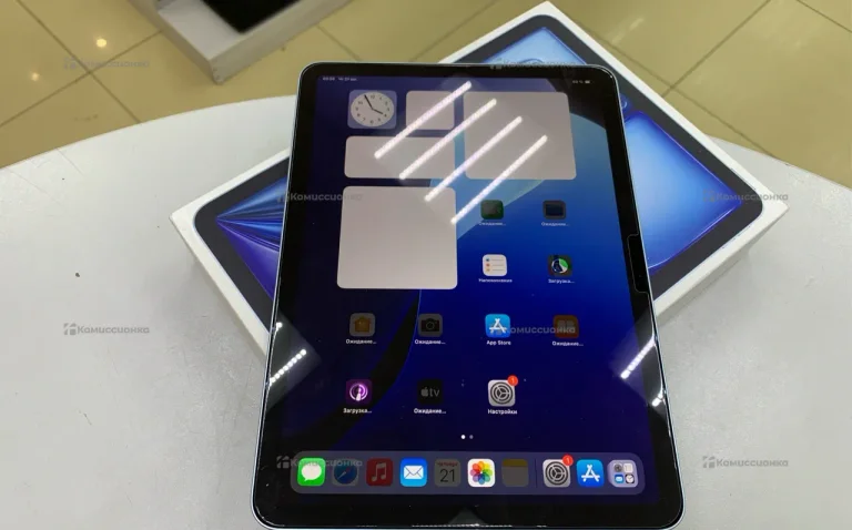 Планшет Apple iPad Air 11 2024 M2 (Wi-Fi)