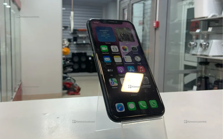 Apple iPhone Xr 64 ГБ