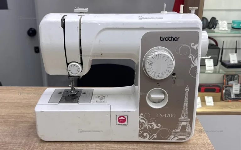 Швейная машина Brother LX-1700