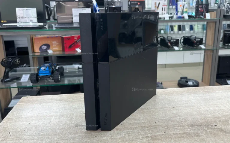 Приставка PS4. Fat 500GB